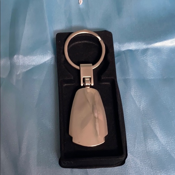 Lexus Keychain - Picture 2 of 3